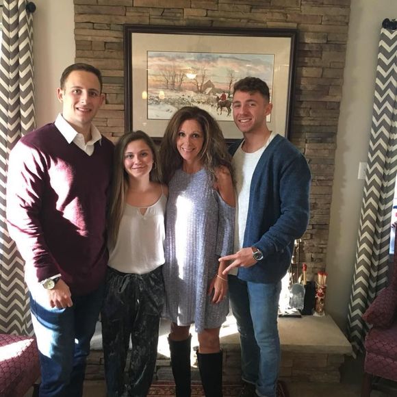 Meet your Posher, Jodi - Picture 1 of 1